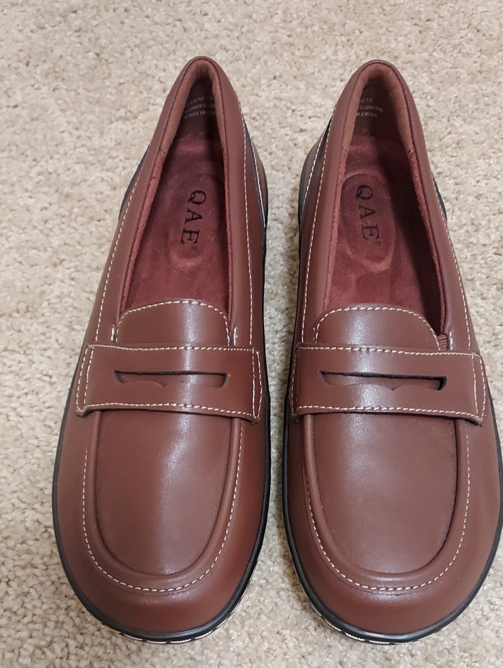 QAE Womens Penny Loafers (9.5)